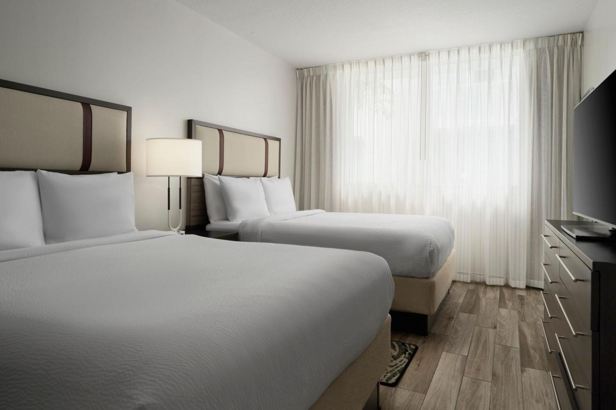 Residence Inn By Marriott Miami Beach Surfside Eksteriør billede