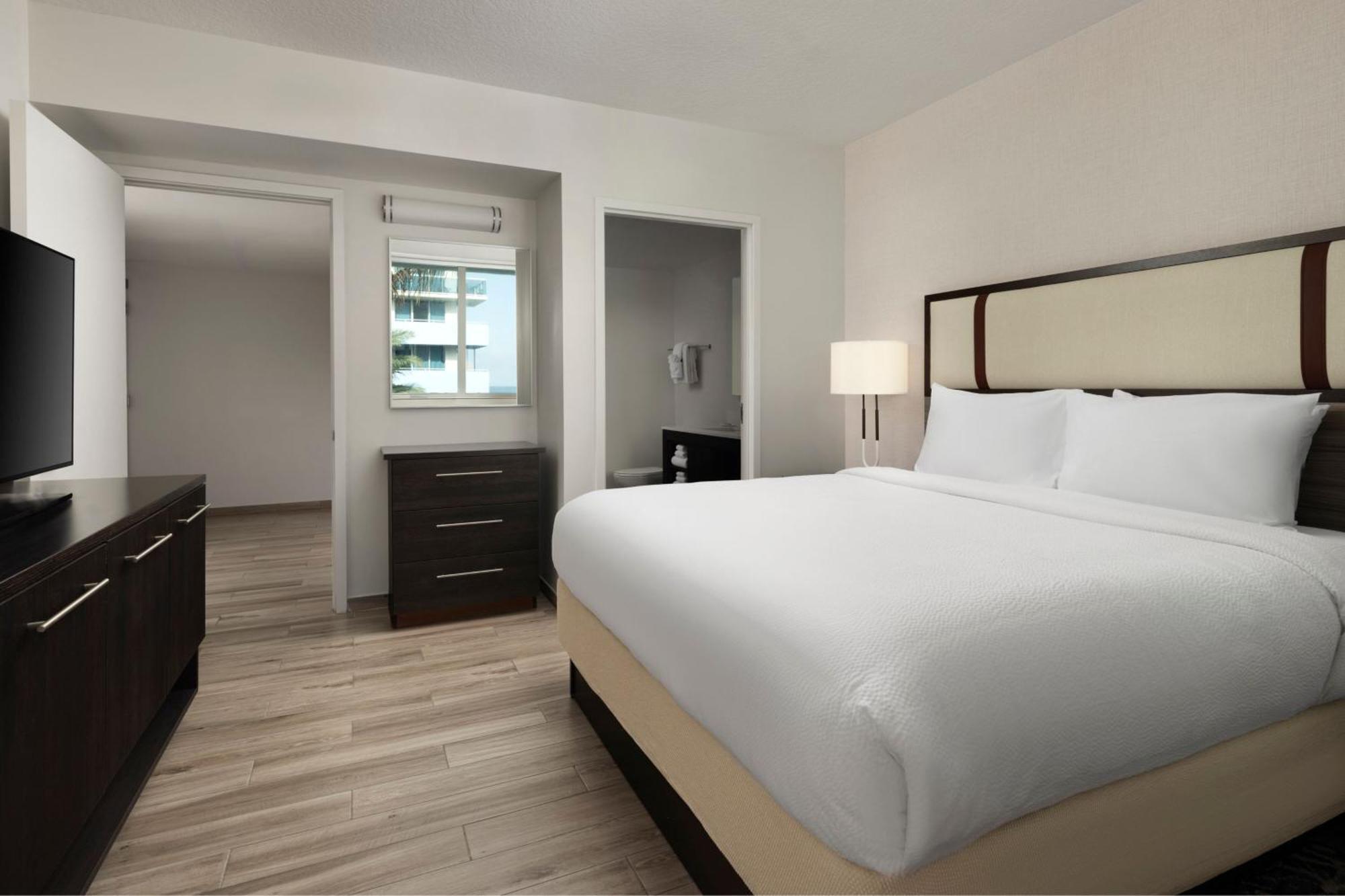 Residence Inn By Marriott Miami Beach Surfside Eksteriør billede